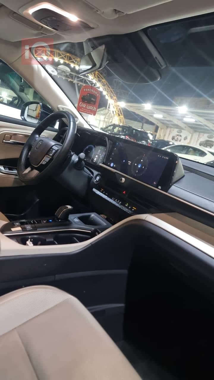 تويوتا كراون